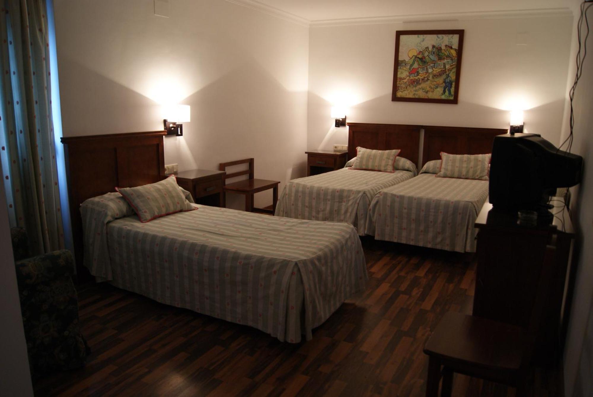 Hotel Mulhacen Guadix Luaran gambar