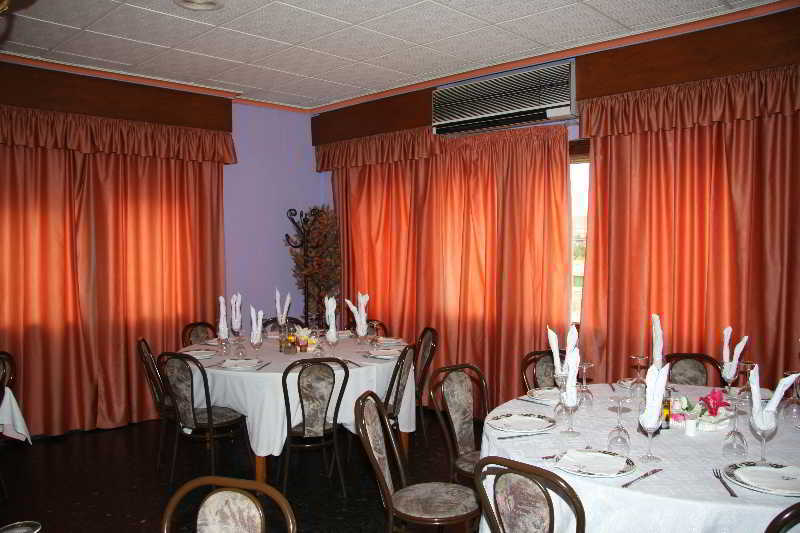 Hotel Mulhacen Guadix Luaran gambar